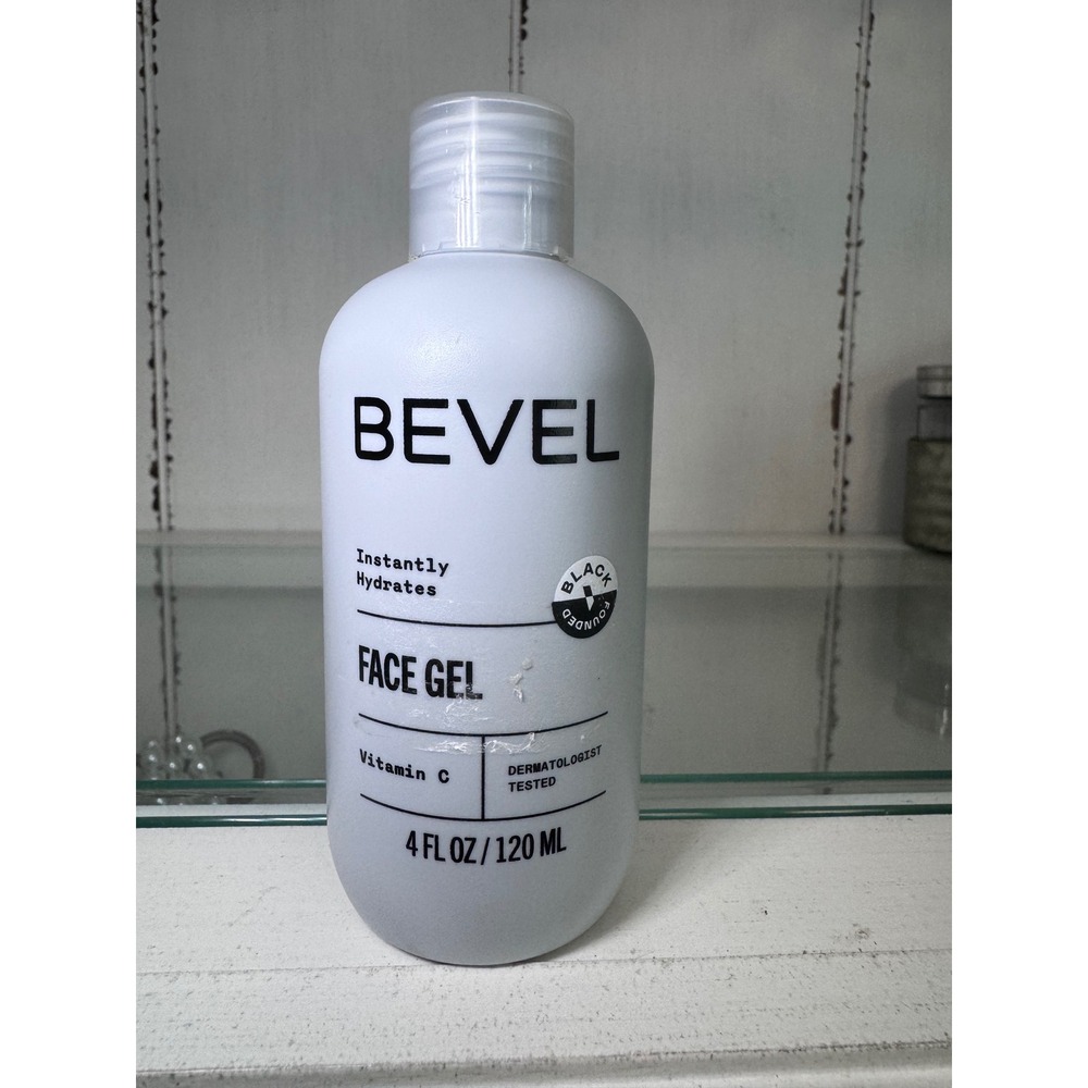 Bevel‎ Face Gel Hydrating Moisturizer with Vitamin C and Tea Tree Oil 4oz 120ml